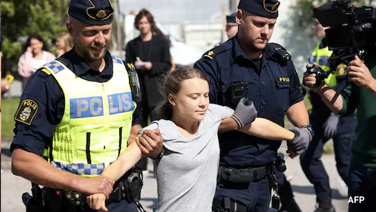 Greta Thunberg arrested in London protest