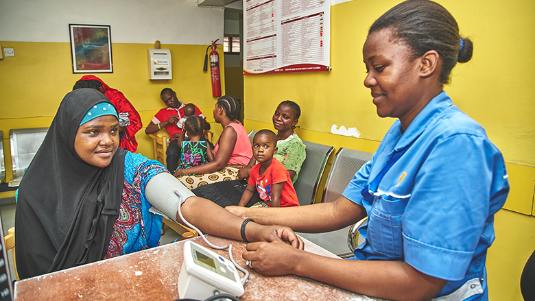 WHO and World Bank report on Universal Health Coverage progress